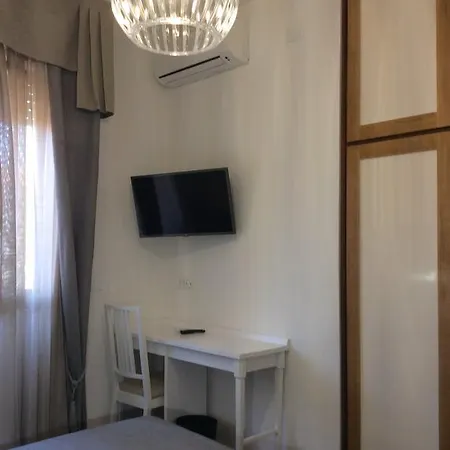 Bed & Breakfast Il Raffaellino Forte dei Marmi