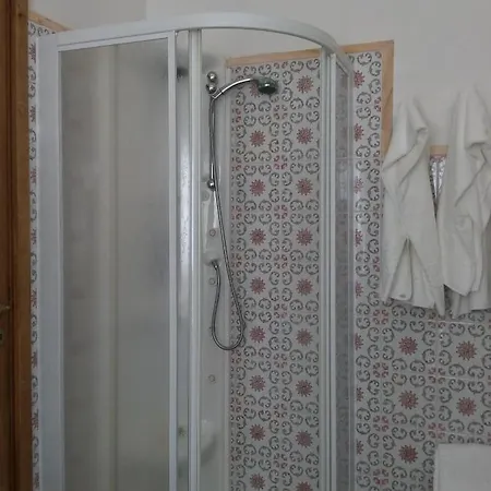 Il Raffaellino Bed & Breakfast Forte dei Marmi